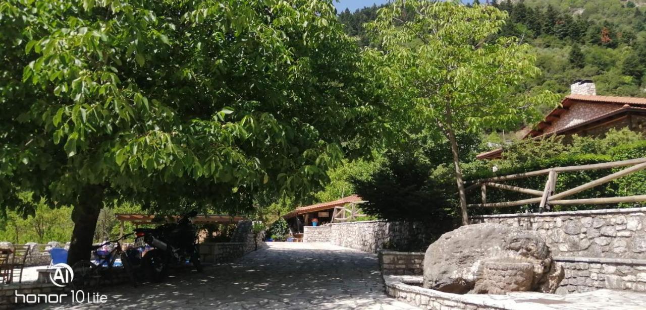 Villa Petrina Theohari Lekhouri Esterno foto