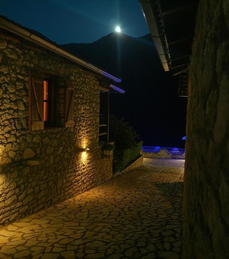 Villa Petrina Theohari Lekhouri Esterno foto