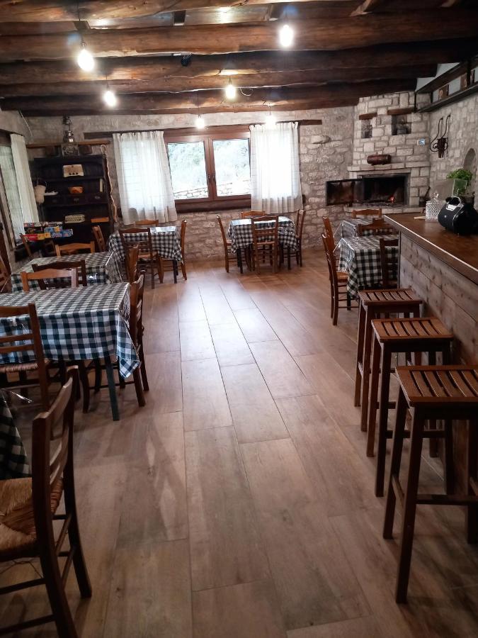 Villa Petrina Theohari Lekhouri Esterno foto