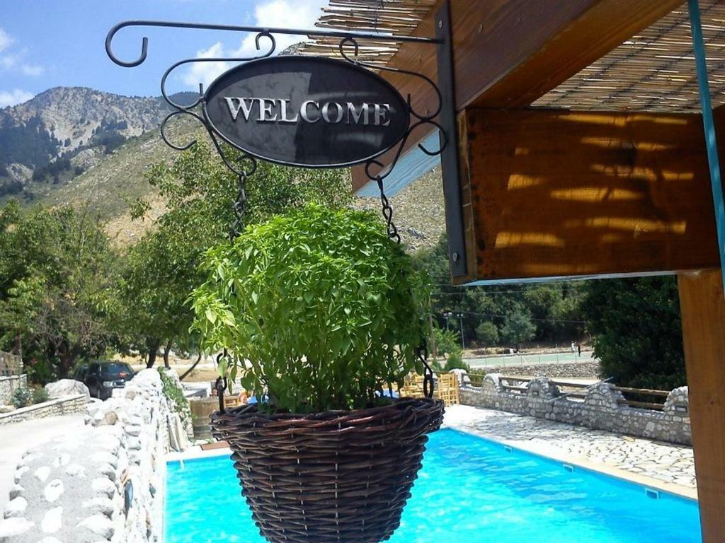 Villa Petrina Theohari Lekhouri Esterno foto